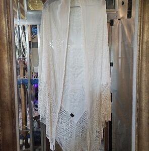 UNBELIEVABLY GORGEOUS BEADED WHITE SHAWL